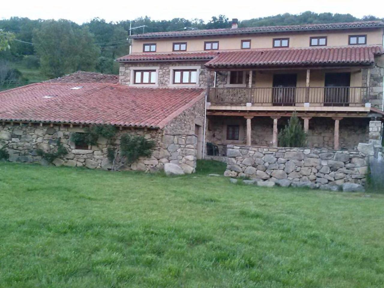 Casa Rural La Tablilla Y La Terraza Navalperal de Tormes المظهر الخارجي الصورة